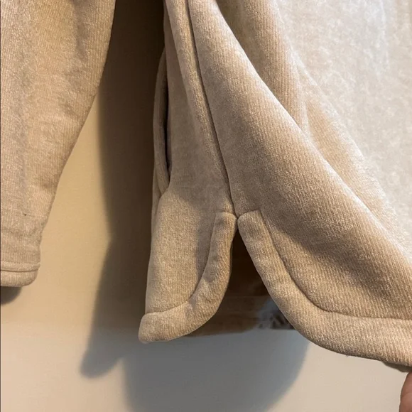 32 Degrees Light Beige Fleece Pullover Women’s xsmall - Picture 10 of 11